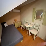 Rozsa 2 Apartment *
