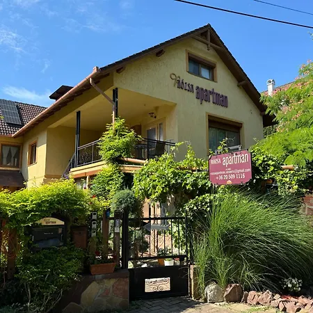Apartment Rozsa 2
