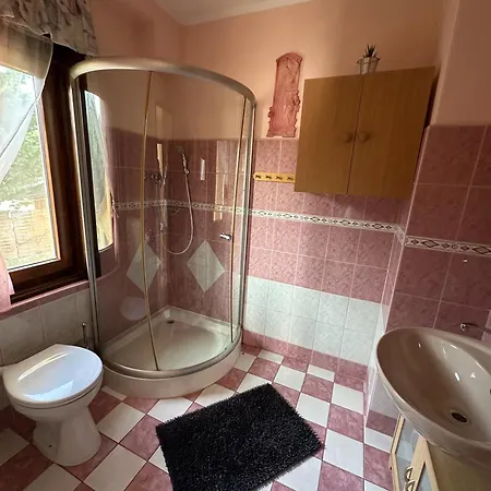 Apartment Rozsa 2