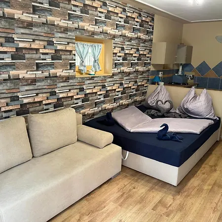 Appartamento Rozsa 2 Alsóörs