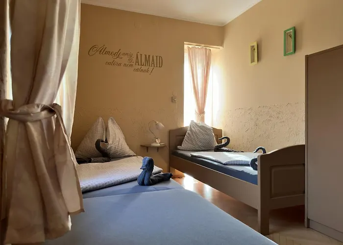 Rozsa 2 Appartement Alsóörs